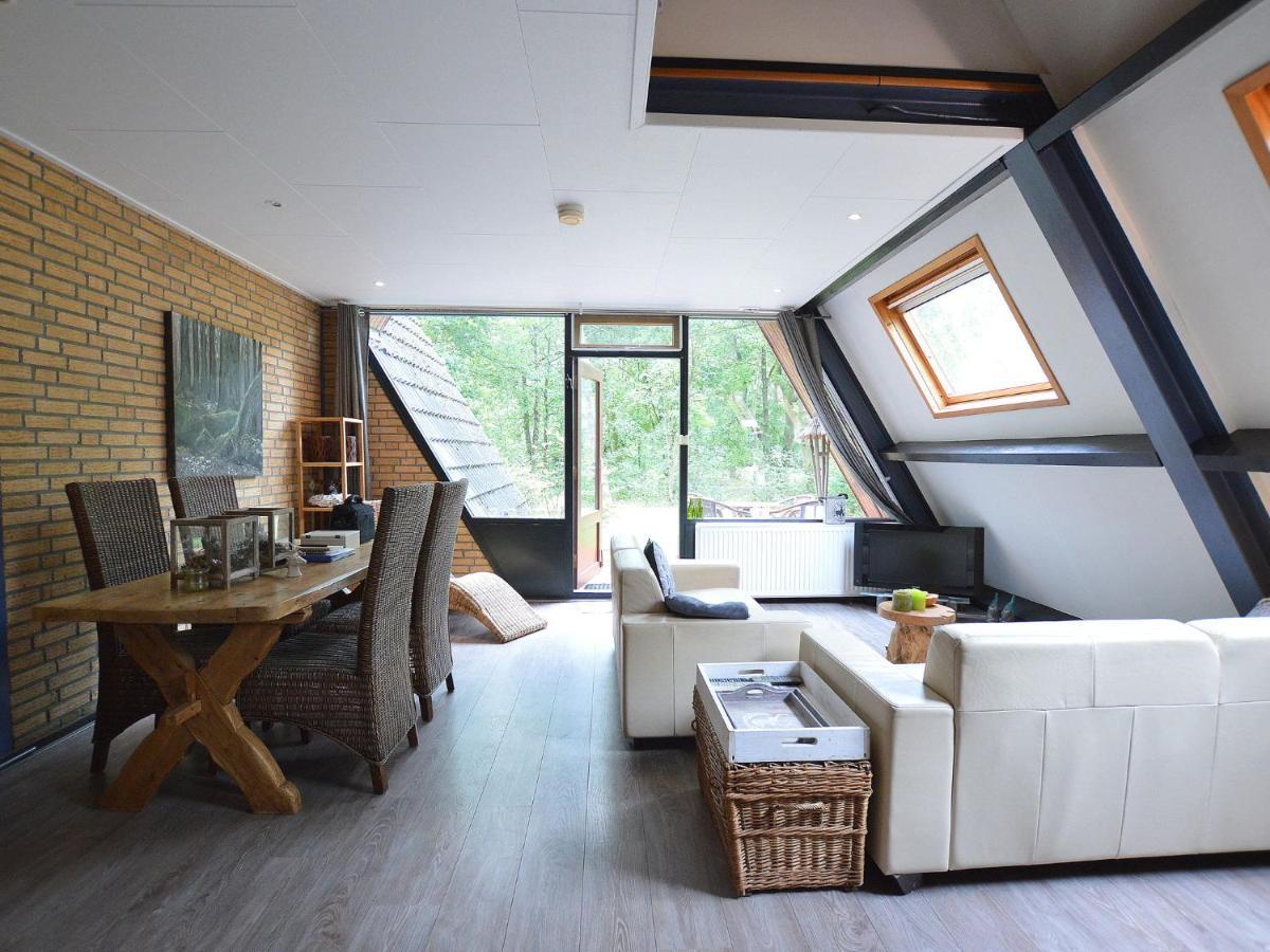 Tranquil Holiday Home In Limburg Amid A Forest Stramproy Buitenkant foto